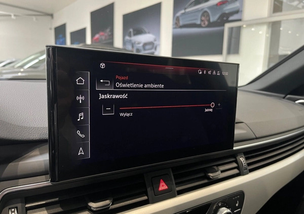 Audi A4 cena 129900 przebieg: 40085, rok produkcji 2020 z Bydgoszcz małe 379